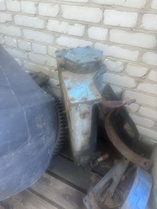 Продам запчастини