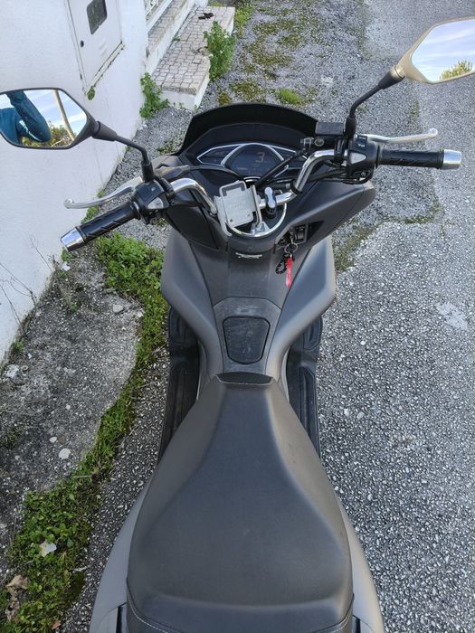 Honda PCX  extremamente nova