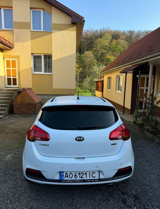 Kia Ceed JD 2013 CRDI