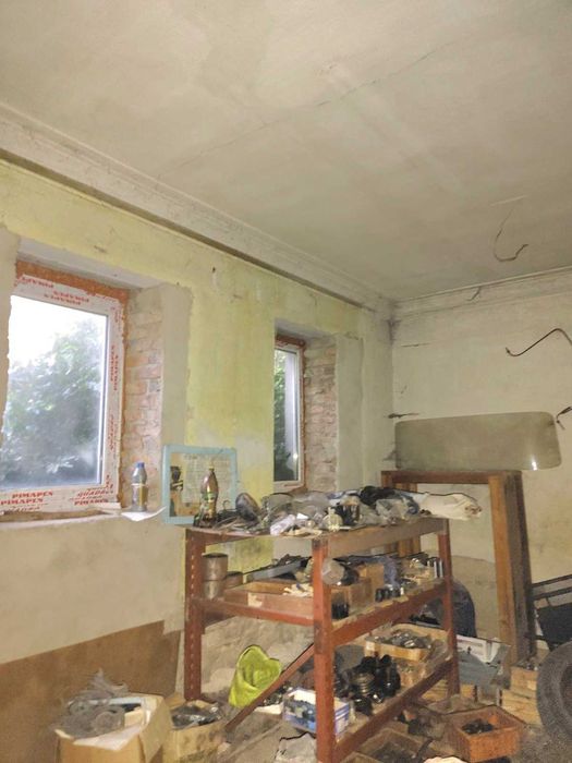 Продаж виробничо-комерційного приміщення в  (Багачеве).