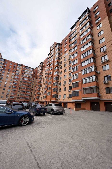 Продаж 3к квартири ЖК Щасливий Запорізьке Шосе 28