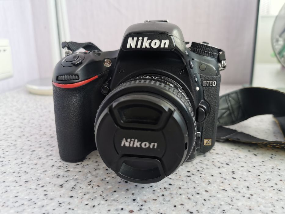 Nikon D750 + Nikkor 50mm f/1.4D | Пробег 15 221 | Полный комплект + 256GB.