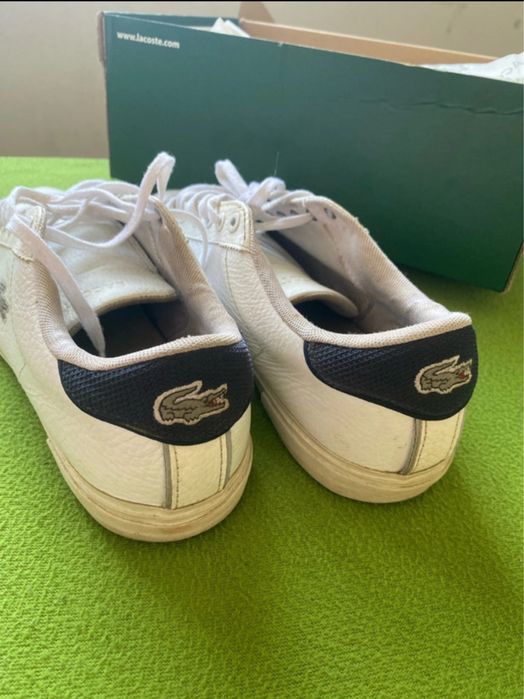Tenis lacoste em muito bom estado