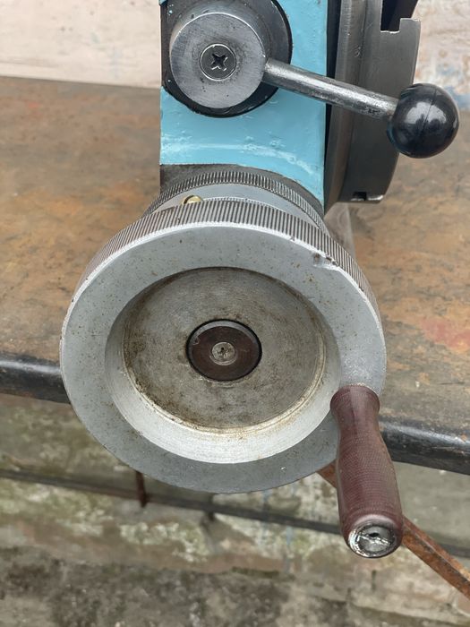 Стіл поворотний 250мм.