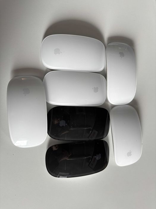 Apple Magic Mouse Black/White