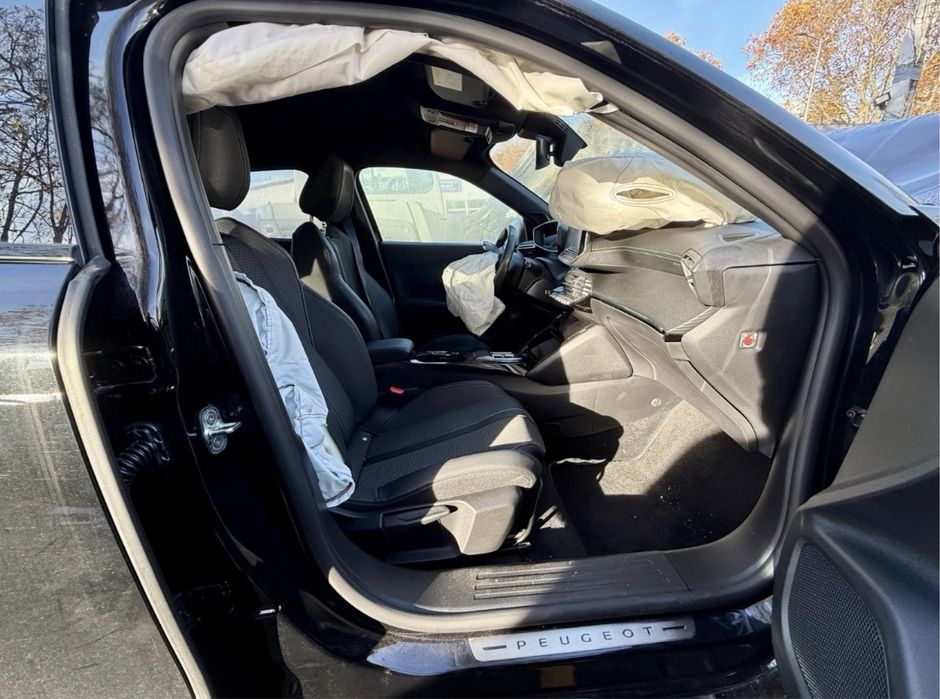 Розборка Шрот пежо е2008 peugeot 2008. 2023рік електро в наявності