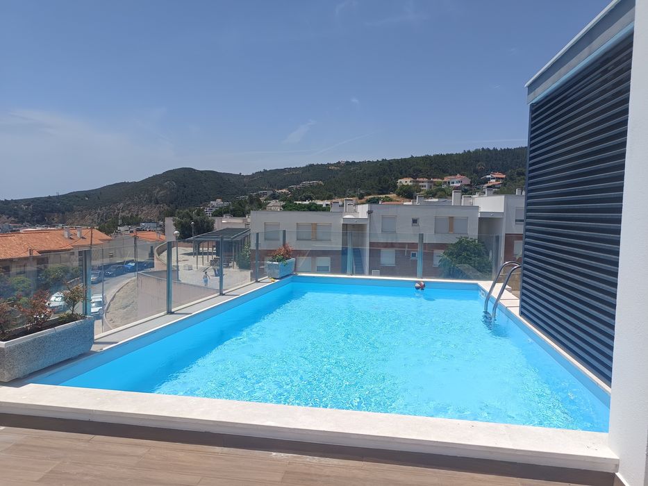 Arrenda se apartamento T1 em Sesimbra