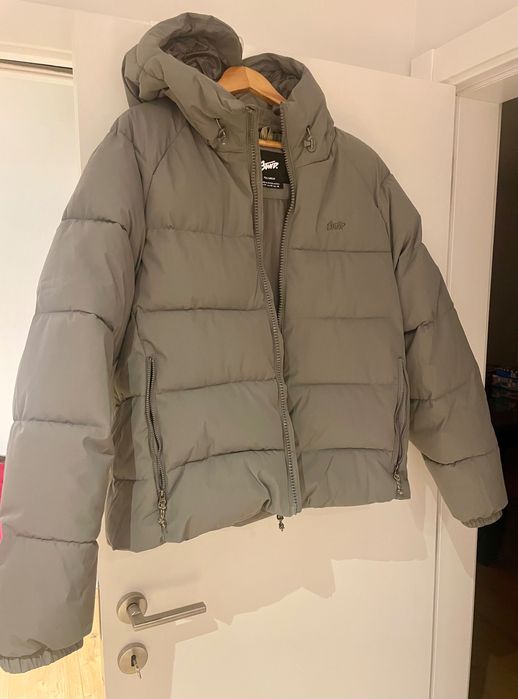 Casaco Pull&Bear tamanho M novo sem etiqueta