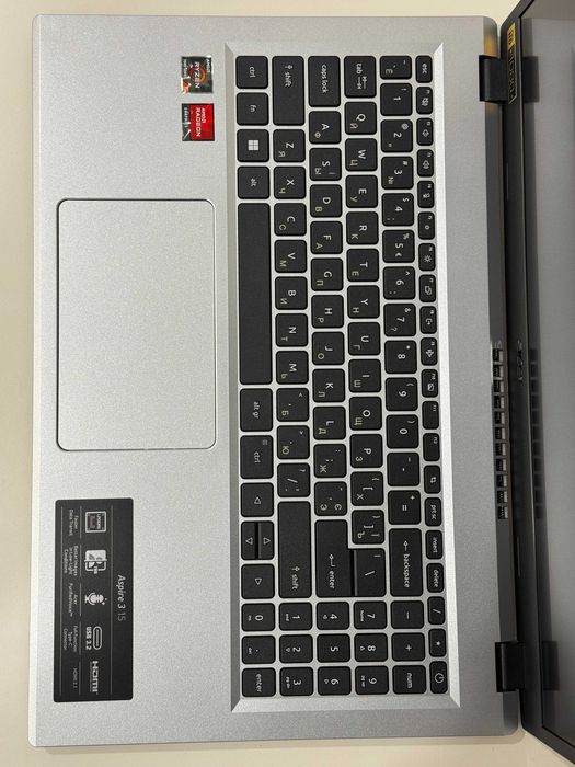 Ноутбук 15.6" IPS Touch AMD Ryzen 5 7520u 16GB/512GB SSD Acer Aspire 3