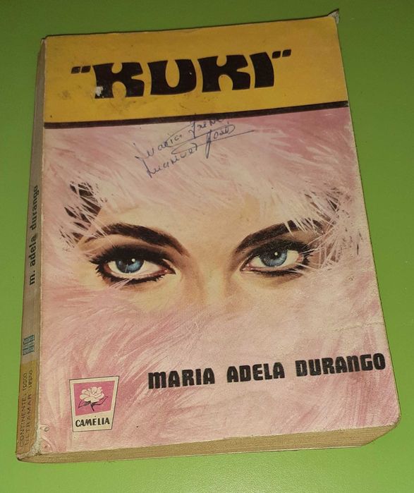 Livro - " kuki" de Maria Adela Durango