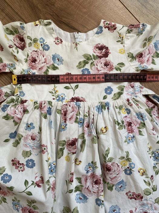 Сукня на довгий рукав