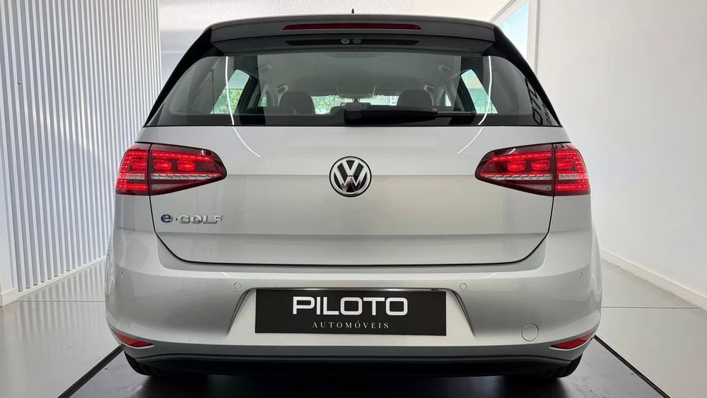 VW e-Golf AC/DC