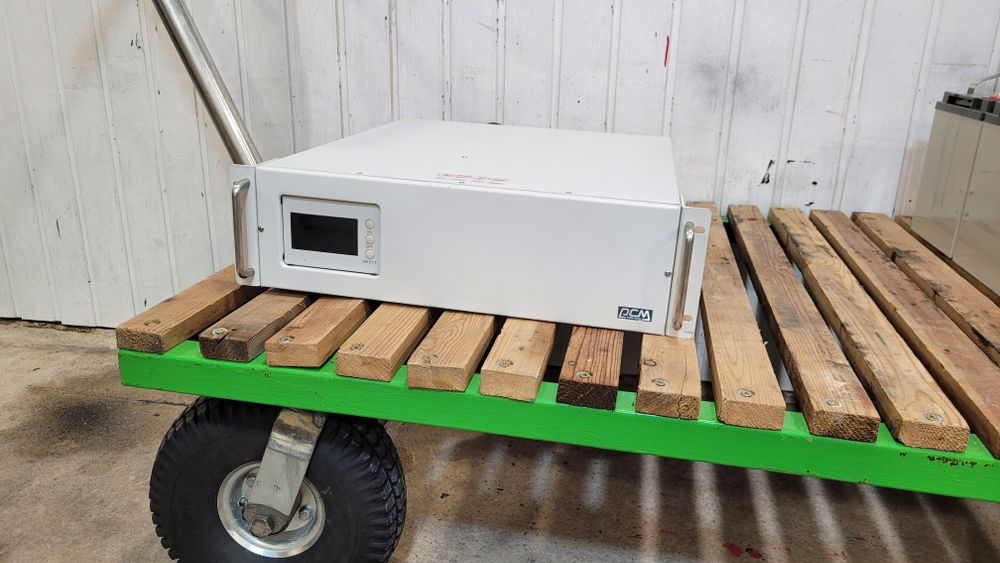 ИБП  " Powercom " 3000