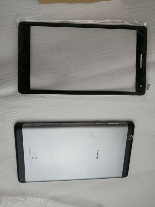 Huawei MediaPad T3 7", модель BG2-U01, 3G і сім картою.