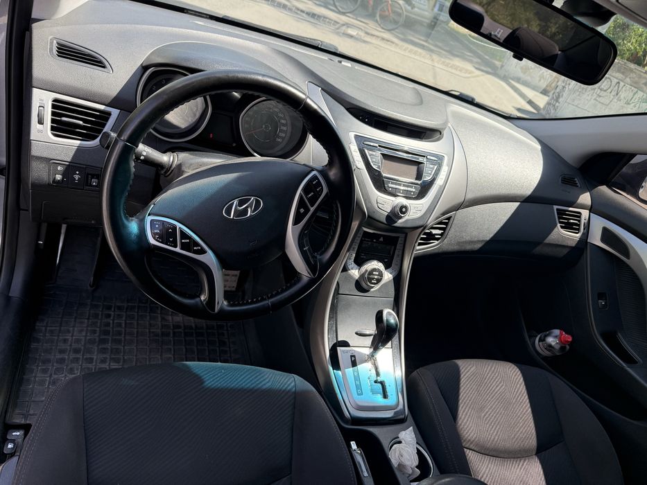Hyundai Elantra 2012 GLS