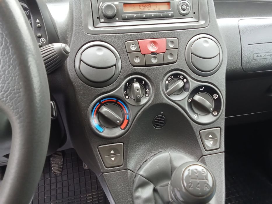 Fiat Panda II czerwony