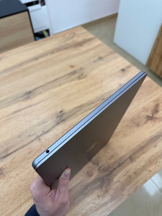 MacBook Air 15”2024(M3) - SpaceGray 16GB/256GB SSD