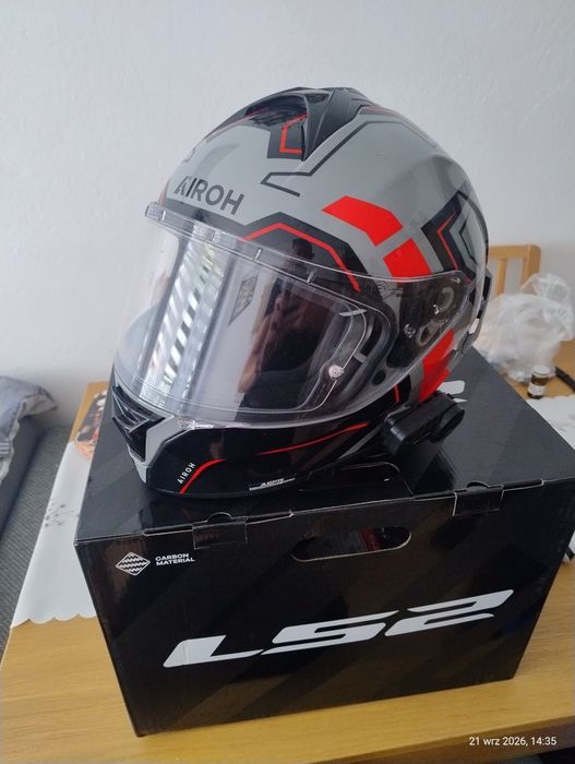 Kask Airoh spark 2 dart red gloss xxl oraz interkom freedconn v4 eu