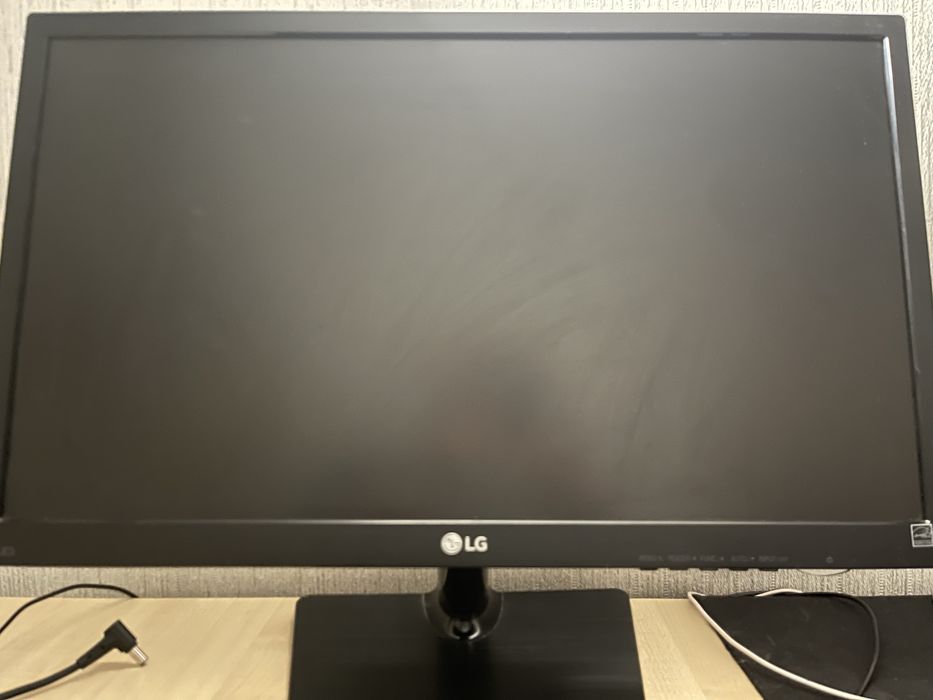 монитор фирмы lg