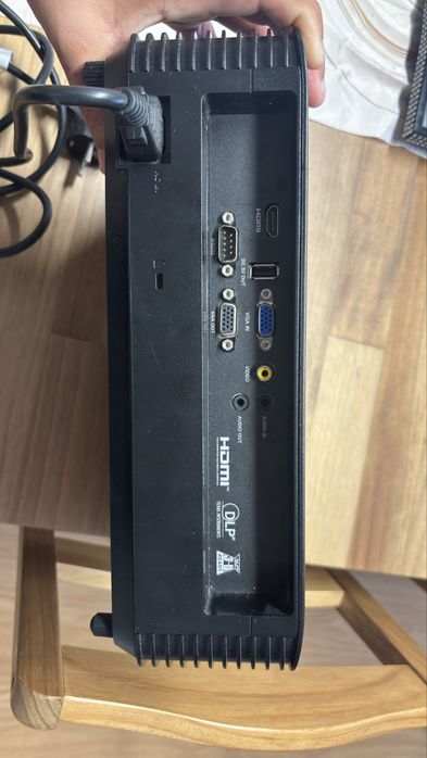 Projetor ACER X1128i (4500 ANSI Lúmens - DLP) como novo.