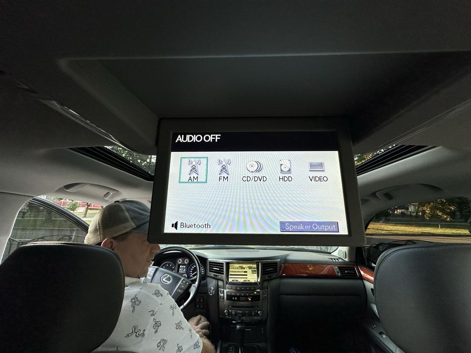 LEXUS LX570 2008