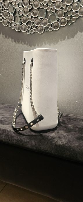 Torebka Obag Chic bianco body, organizer i uchwyty
