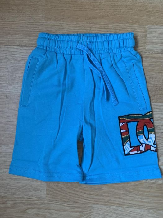 Продам дитячі  костюми