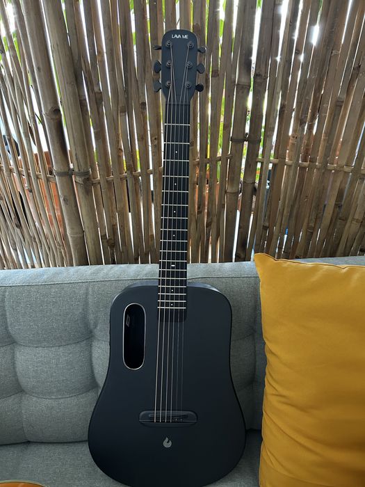 Guitarra Lava ME air em excelente estado