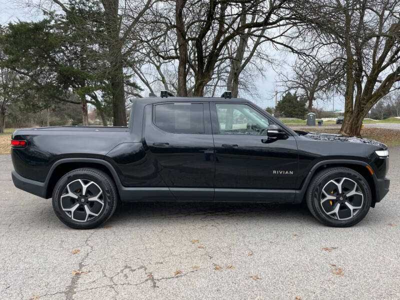 2023 Rivian R1T Adventure