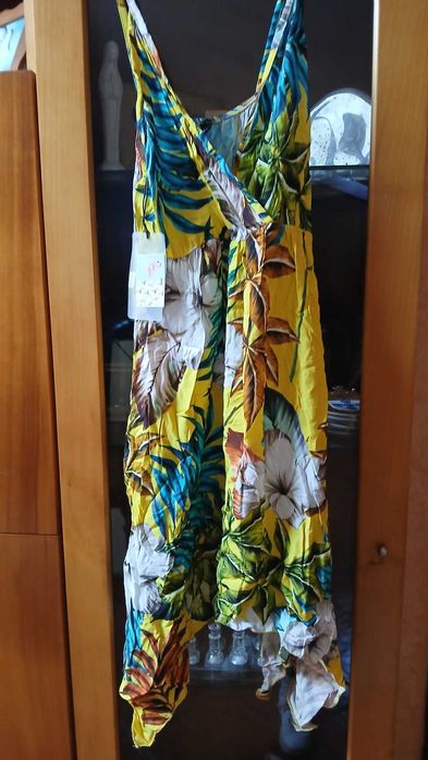 roupa de mulher variada
