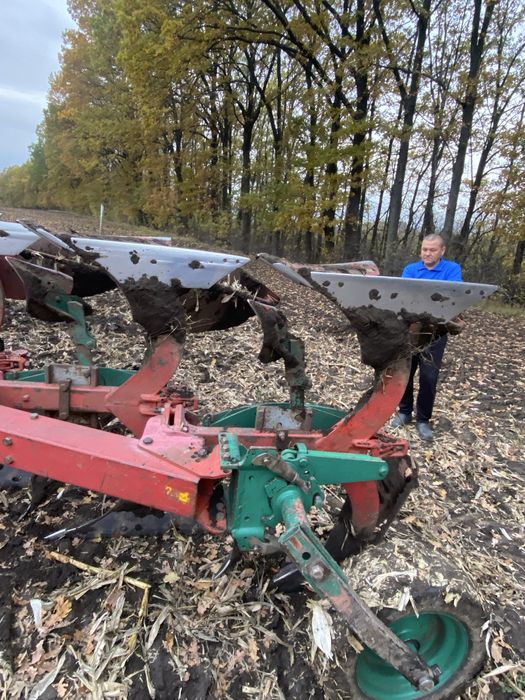 Плуг пяти корпусний кверделанд