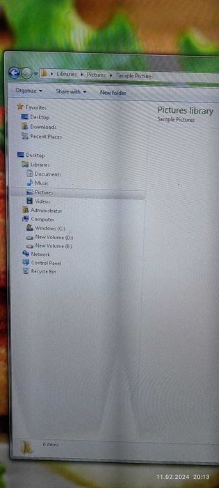 Monitor Samsung SMART Signage PM49H + Slide-in PC module SBB-DA