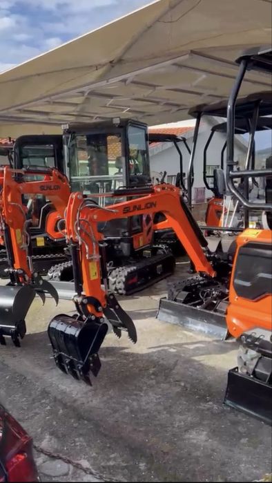 Mini Giratoria 1.8 t , kubota 3 cilindros
