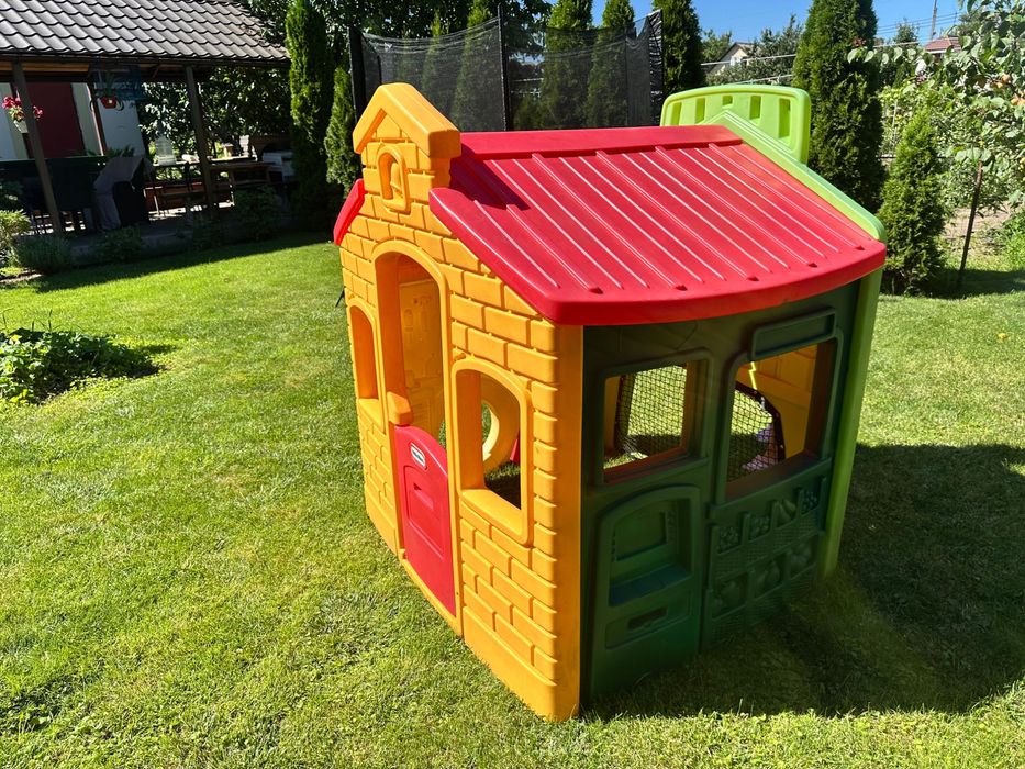 Дитячий ігровий будиночок Little Tikes City House