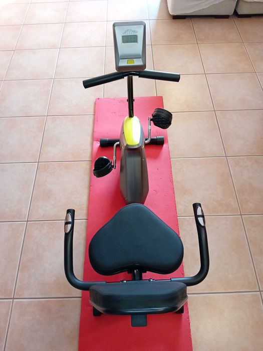 Bicicleta ginásio, magnética reclinada com medição pulso.