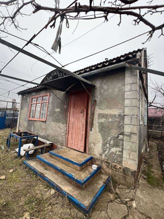 Продам ділянку з дачею в СК Чайка