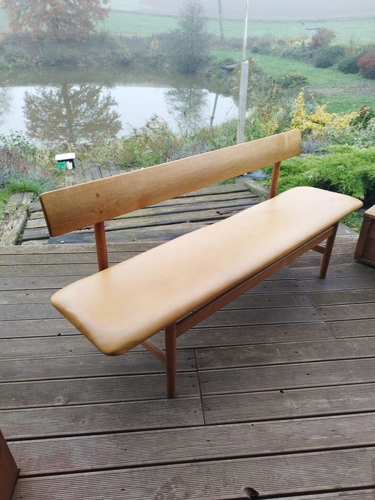 BØRGE MOGENSEN. Ławka, model 3171