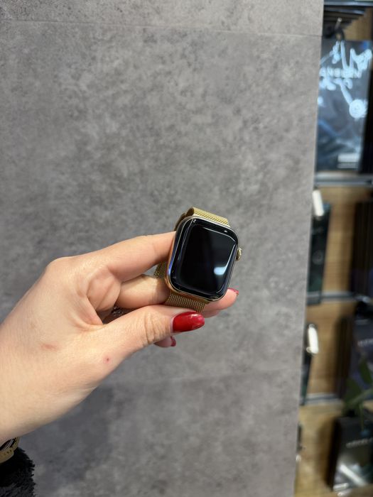 Used Apple Watch 7 41 Stainless Steel Gold