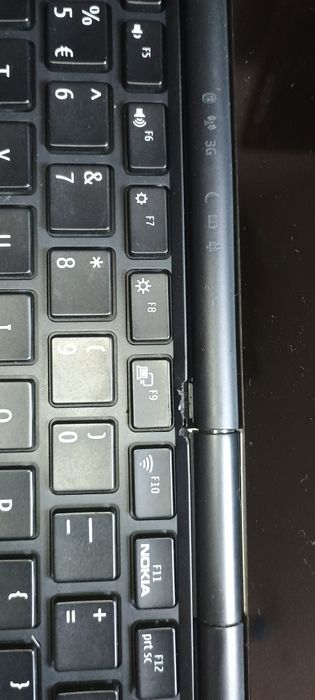 Laptop Nokia booklet 1
