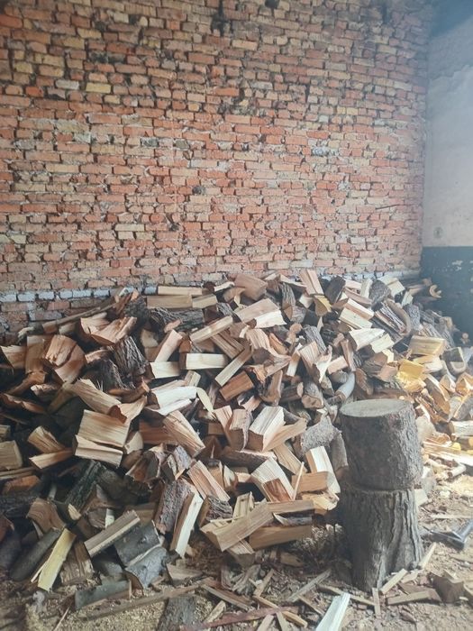 Продаю Дрова-рубанi 30см Акация Берест Ясень Сосна