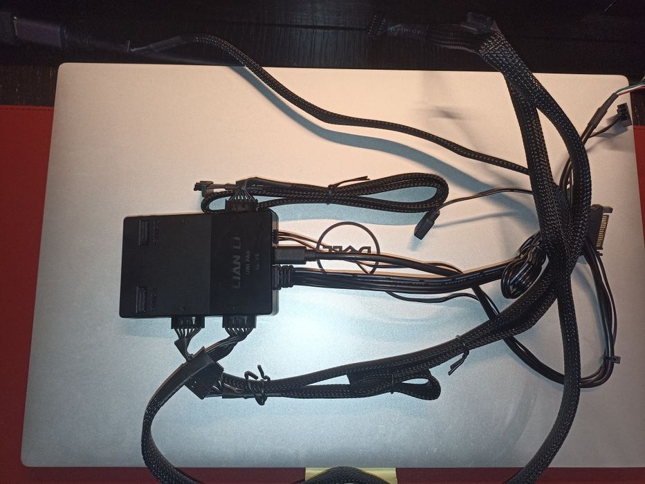 Hub ventoinhas Lian Li uni fan AL v264585334369026120