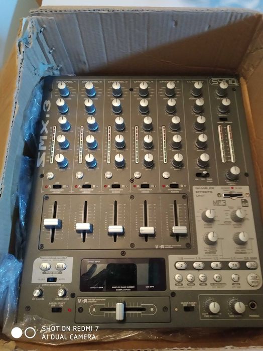 Mesa de Mistura SYNQ SMX-3