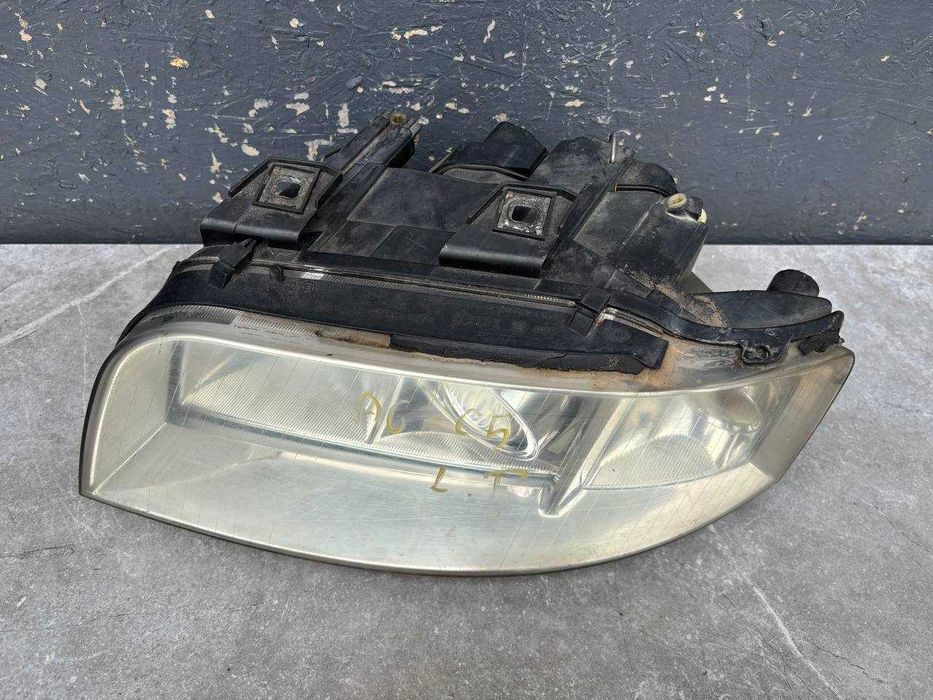Фара Audi A6 C5 2001-2004 Ксенон