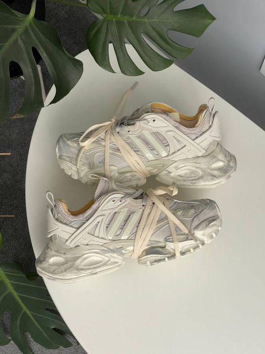 Adidas XLG Runner Deluxe Wonder Beige Unisex