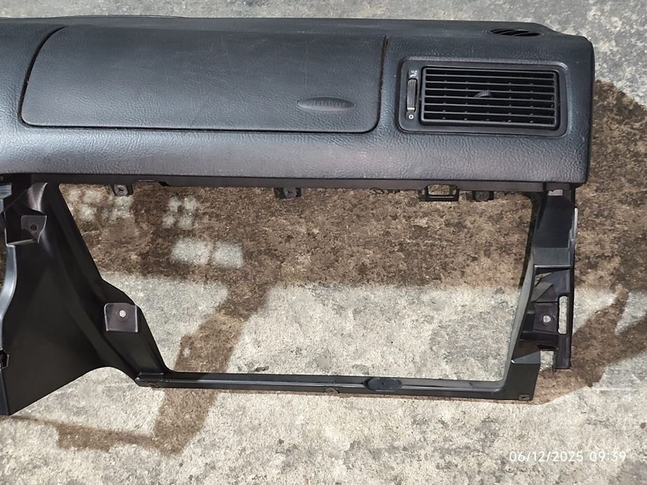 Tablier VW golf mk4 iv