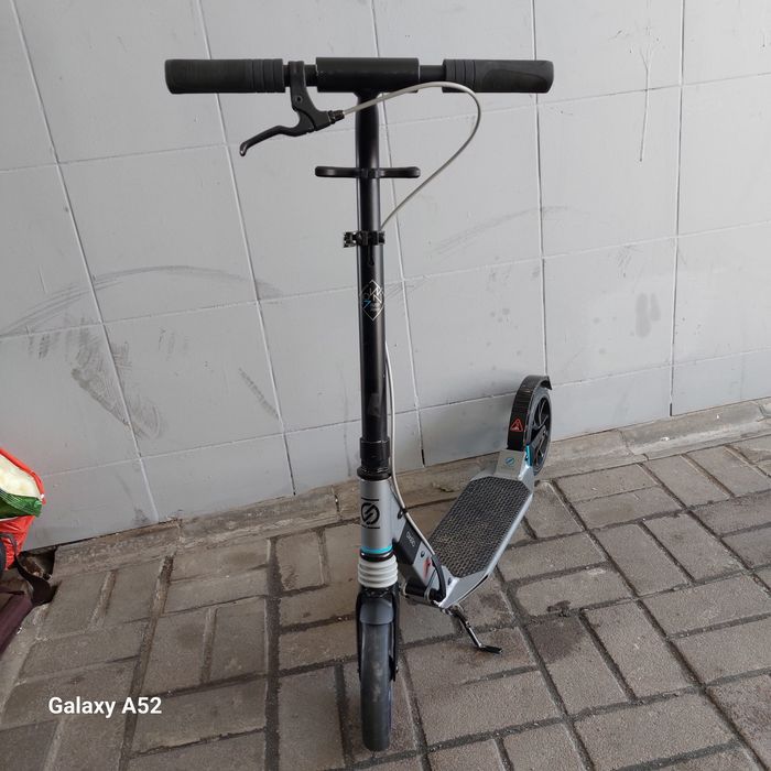 Самокат OXELO, трюковый. Мade in .France