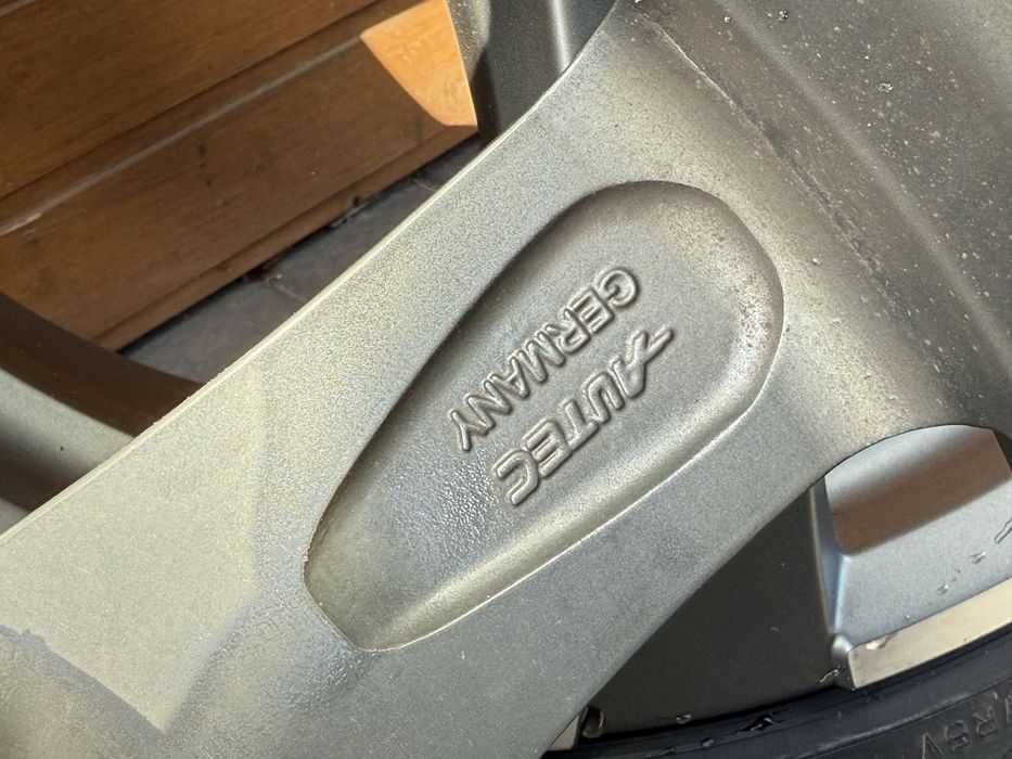 Комплект дисків з резиною Bmw x 3