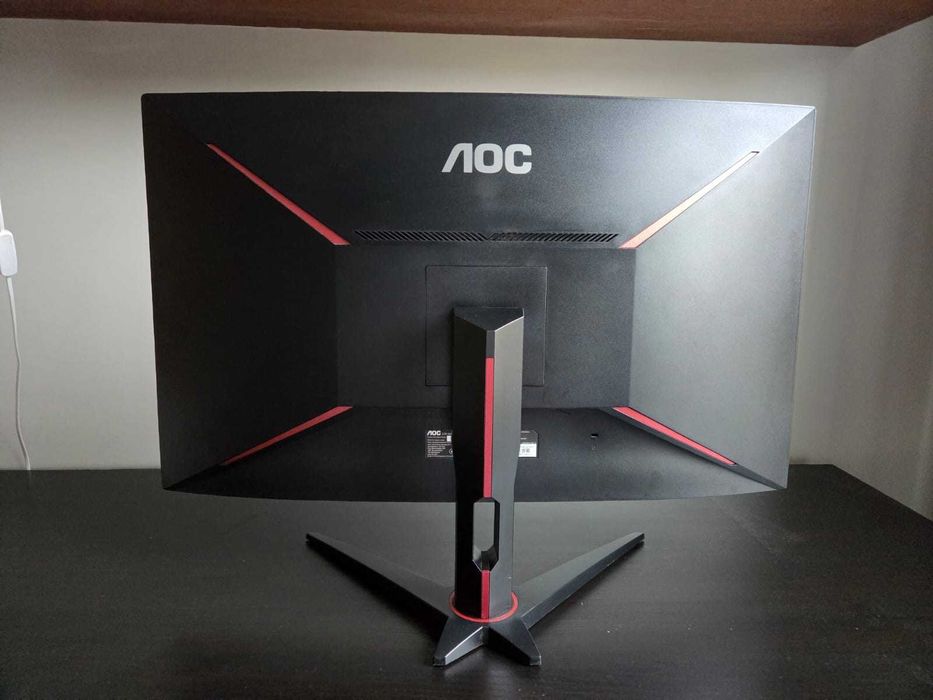 Komputer gamingowy G4M3R i7-11700F RTX 3060Ti + monitor AOC LCD 32