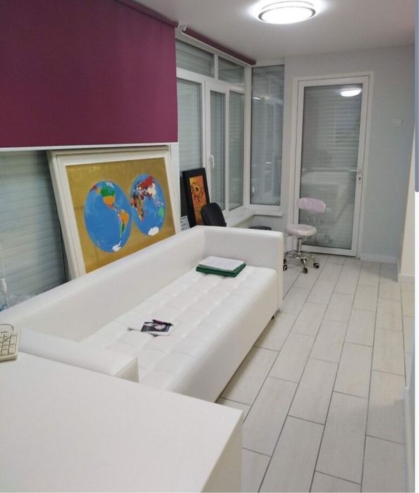 Фасадное Помещение под салон офис