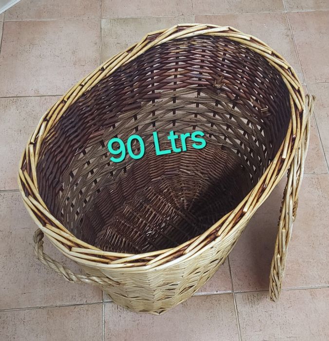 CESTA,CAIXOTE EM VERGA COMO NOVO. Casa,Quarto, Arrumação, Garagem, Sala, Mudanças, Jardim.
